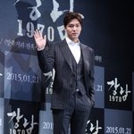 <b>제작</b>발표회에서 화보찍는 이민호