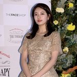 블링블링 골드 패션 <b>소화</b>한 아이돌