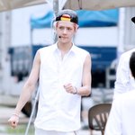 [EXO] 시즌그리팅 <b>셀러</b>부리티 콘서트앨범