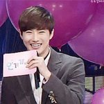 [EXO] 나애들이머리<b>색</b>되게이쁘데