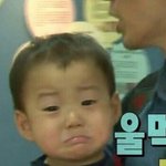 [EXO] 오늘 아빠 <b>생신</b>이셔서 지금 편지썼는데