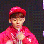 [CHEN] 종대는 물먹는것도 카와이하다며;;