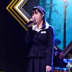 <b>복고풍</b> 교복입고 귀여움작렬하는 아이유