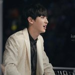 [EXO] 찬열이<b>사진</b> <b>저장</b>해가셈