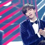 [EXO] 오늘 수호 <b>화장기</b> 거의없더라