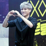 [exo] 카이 허리는 50살