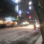 혹시 좀전에 저랑 같이 <b>택시</b>