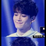 [EXO] 아침부터 김종대 보면서 <b>히히덕</b> 거리고 있는 중