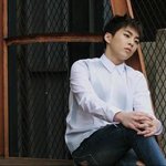 [시우민] 흰셔츠입고 움직이는 시우민은 <b>위험</b>해...