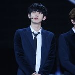 [찬열] 최신 찬열이 <b>직찍</b> 몇개!! 흑발찬열은 사랑입니다