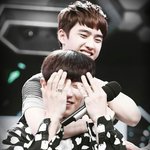 [EXO] 너네 왜 <b>약혼반지</b>를 약지에 끼는줄알아?