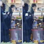 [도경수] 케잌고르는 경수는 <b>옆선도</b> 잘생쁨ㅠ