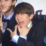[EXO] 아까 셀카봉 <b>직찍</b>들