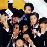 [EXO] 셀카찍는움짤.프리뷰+준면이
