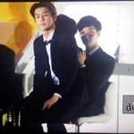 [EXO] 씽이<b>무릎</b>에앉은세훈이사진