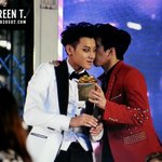 [EXO] 타오 오늘 <b>big</b>스 친구한테 선물? 받았어