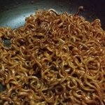 [EXO] 배고파서 <b>마구</b> 쳐먹고있다