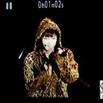 [시우민] 시우민! 우리한테 <b>왜구</b>래요