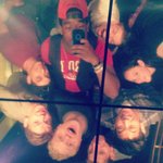 [뉴트] 엘리베이터에서 <b>한컷</b> 