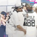 [EXO] 근데 준면이는 가끔 <b>동생들</b>한테