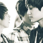 [EXO] 열애설 내일 <b>오전</b>에 터트린댑니다