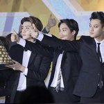 [EXO] 얘들아 오늘저녁 영화추천좀