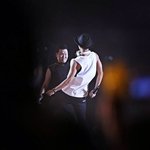 [<b>위너</b>] 이 둘사이에 껴있으면