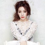 현실감 <b>제로인</b> 한지민 화보