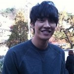 [김영광] 태평양 어깨 소유자 김영광, 훈훈함 작렬하는 니트 패션...