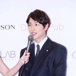 [임시완] 임시완 스타의밤 수트 패션의 완성은 로만손 시계네요