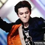 [EXO] 노출시키면엑<b>셀들</b>이좋아할꺼라생각은