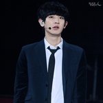 [EXO] 헐팬석에까마귀<b>출현</b>..