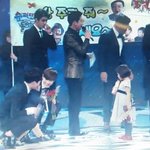 [EXO] 민석이 준면이 <b>사이</b>에 누구야?ㅠㅠ