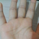 [댓글부탁] <b>손금</b>볼줄아는사람있음?나<b>손금</b>좀봐줘