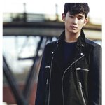 [외모종결자] <b>도민</b><b>준</b> 생각나게 하는 김수현 새화보