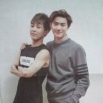 [EXO] 애들이쓰는<b>향수</b>써본사람?