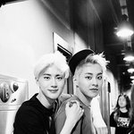 [EXO] 얼음물<b>라인</b> 사진하나 푼다