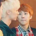 [EXO] 아이폰수니는 <b>슈슈</b>하고 웁니다