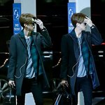 [EXO] <b>투톤</b>그렇게튀는색으로한애들별로없었음ㅂㅅ