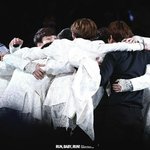 [EXO] 얘들아 우리2015년부터 ㄹㅇ빡시게팬질하자