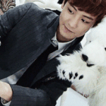 [EXO] <b>사진</b> <b>속</b> 네가 찍고있는 셀카