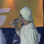 [위너] 가요대전때 송민호랑 잭슨ㅋㅋㅋㅋ