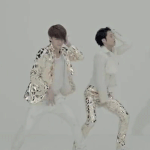 [EXO] 니네 <b>뱃살</b> 어떻게 뺌?