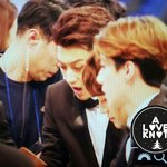 [EXO] 타오 시상식에서 <b>벌레</b> 봤나봐...