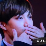 [EXO] 아까 흥분해서...종인시 챙기는거까먹음;;