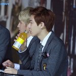 [EXO] <b>비타민</b> 워터에게 배신당한 찬열이