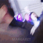 [EXO] 이거꽃이아니라 <b>물병</b>같은데