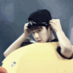 [EXO] 야무지게 머리 <b>정리</b>하는 변백현ㅋㅋ+카이, 타오, 죵대...