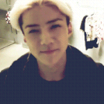 [EXO] 오세훈이 제일 오래<b>한</b> <b>머리</b>가