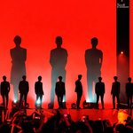 [EXO] 야나 방금 시발 엑몽꿧는데 뭐야....